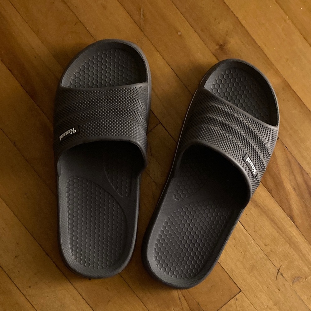 💎 size EU 42 Men's Dark Gray Slide Sandals